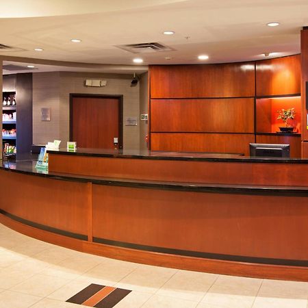 Courtyard Louisville Northeast Esterno foto