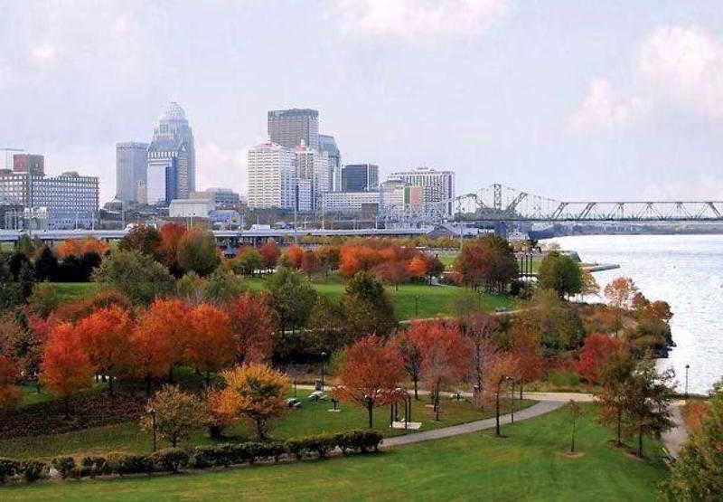 Courtyard Louisville Northeast Esterno foto